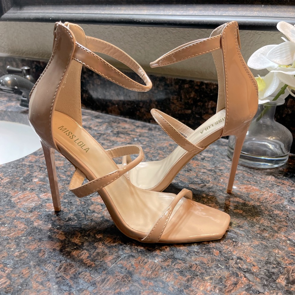 Miss Lola Heels size 7
